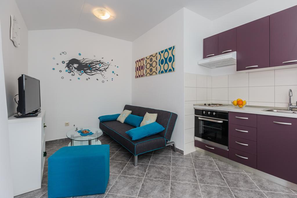 Apartments Viljac Trogir Kamer foto